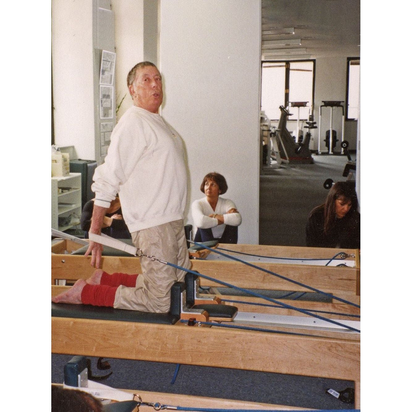 Balanced Body Ron Fletcher Reformer™ – Premium Wooden Pilates Reformer with Leather Straps