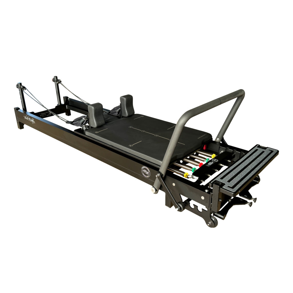 Body & Exercise Pilates Reformer Black Edition