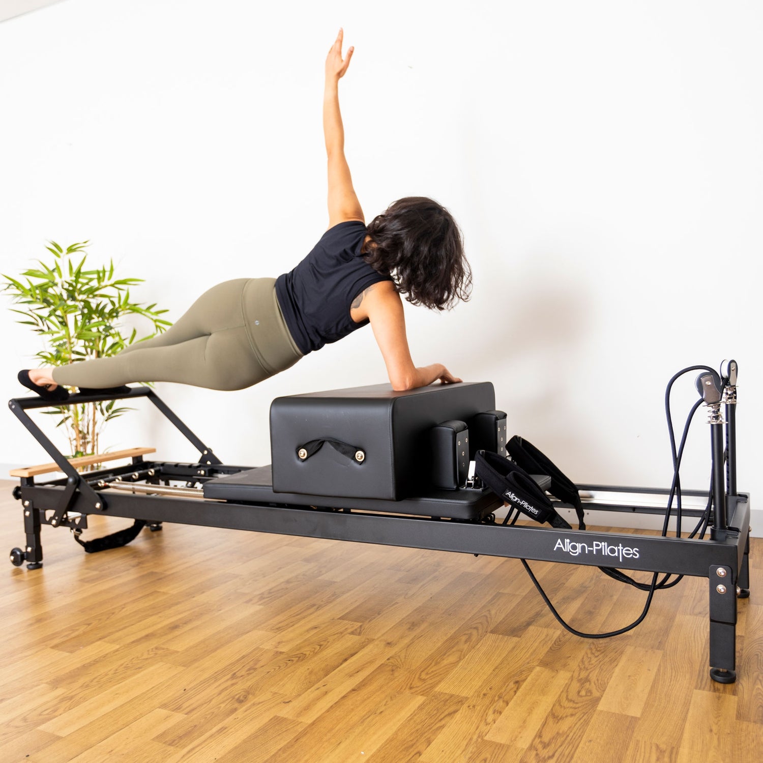 Align-Pilates Curved Pro Reformer Sitting Box